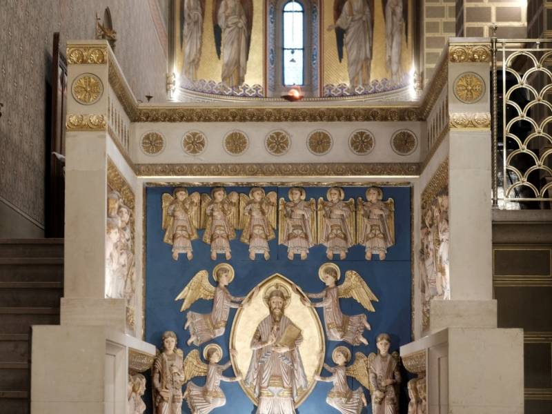 Elhunyt püspökök miséje (7).JPG